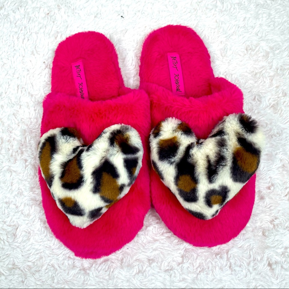Betsy Johnson Slippers